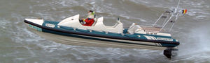 gommone fuoribordo / semirigido / con console jockey / per condizioni estreme