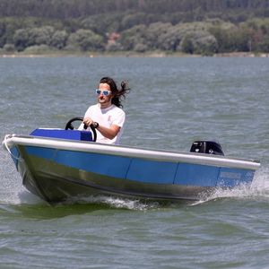 barca da pesca polivalente