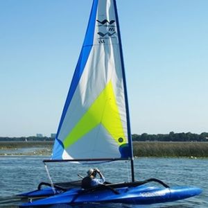 trimarano sportivo
