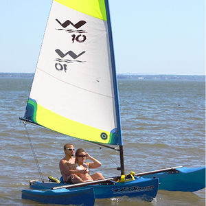trimarano sportivo