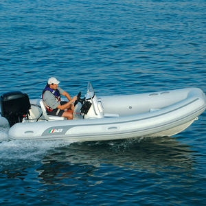 gommone fuoribordo
