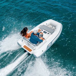 gommone entrobordo