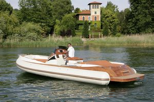 gommone entrobordo