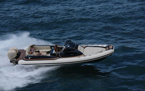 gommone fuoribordo 1