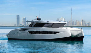 motor-yacht catamarano 1