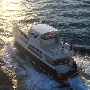 motor-yacht da crociera 1