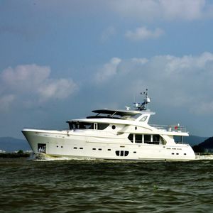 motor-yacht per spedizione 1