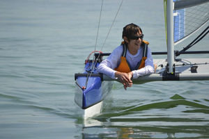 catamarano sportivo per scuola