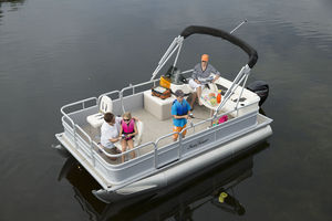 pontoon boat fuoribordo 1