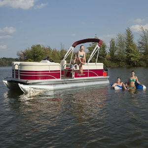 pontoon boat fuoribordo