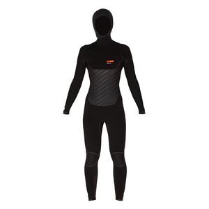 muta neoprene per sport nautici