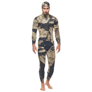 muta neoprene per pesca subacquea