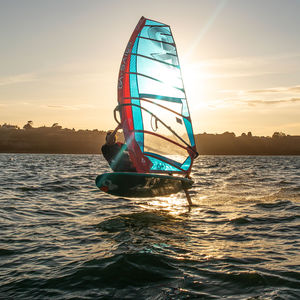 tavola da windsurf di velocità