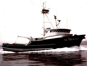 nave da pesca professionale palamito