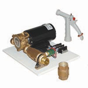 kit con pompa ad acqua (per la pulizia del ponte delle imbarcazioni) 1