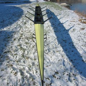 barca da canottaggio da regata