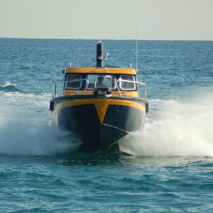 barca di supporto per immersioni