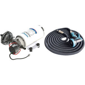 kit con pompa ad acqua (per la pulizia del ponte delle imbarcazioni) 1