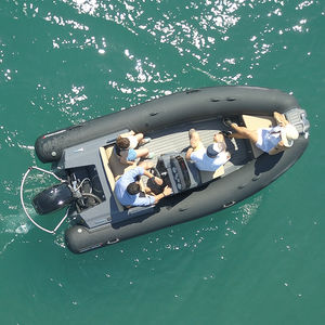 gommone fuoribordo