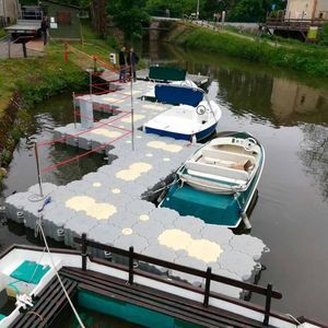 unità di galleggiamento per pontile galleggiante modulare