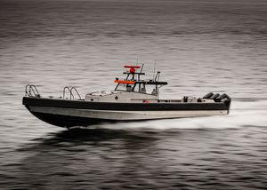 barca professionale patrol boat 1