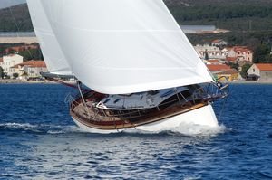 barca a vela tradizionale