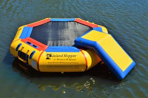 gioco acquatico trampolini