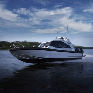 cabin-cruiser fuoribordo