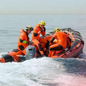 barca professionale patrol boat
