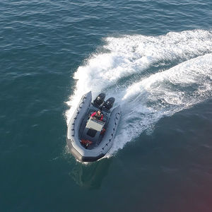 barca professionale patrol boat