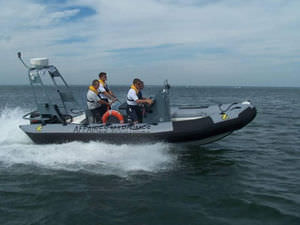 barca professionale patrol boat 1