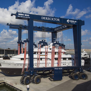 travel lift controllato a distanza 1