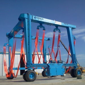 travel lift controllato a distanza 1