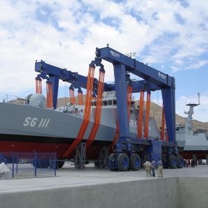 travel lift controllato a distanza 1