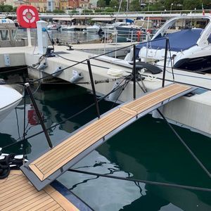 passerella per base turistica sportiva