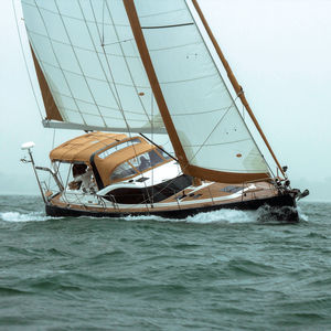 sailing-yacht da crociera / con deck saloon / con 3 cabine / con bompresso