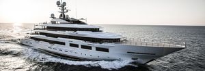 mega-yacht da crociera