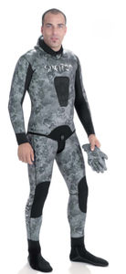 muta neoprene per pesca subacquea
