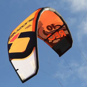 ala da kitesurf C-shape