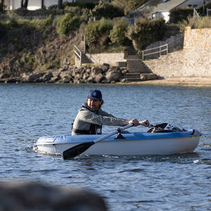 tender catamarano