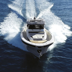 motor-yacht sportivo