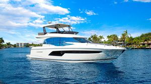motor-yacht da crociera 1