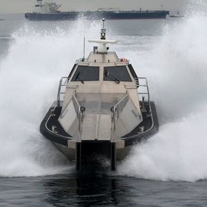 barca professionale patrol boat 1