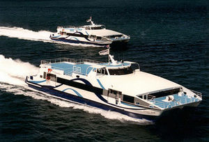 traghetto passeggeri catamarano 1