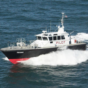 barca professionale pilotina 1
