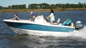 barca open fuoribordo / da pesca sportiva / max. 6 persone