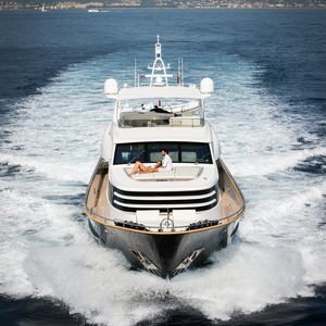 motor-yacht da crociera 1