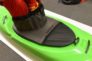 paraspruzzo per canoa e kayak
