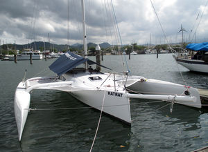 trimarano