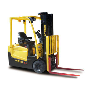 carrello elevatore per stazioni marittime 1